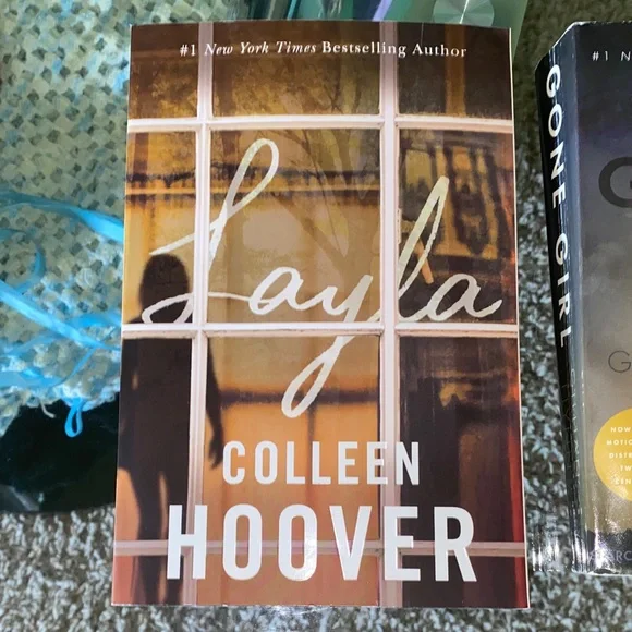 Layla and Gone Girl Book Set - Picture 3 of 7